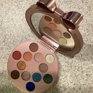 MAC Cosmetics Palate Pleaser Eyeshadow Palette